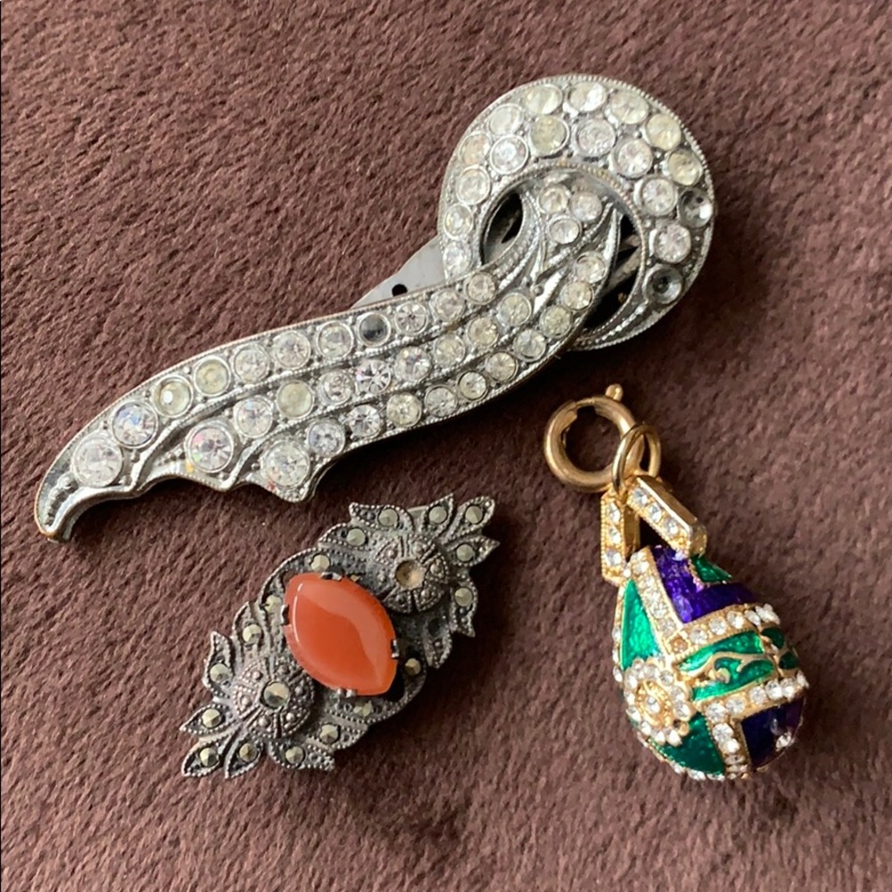Vintage set of 10 beautiful pins and clips❣️ - Picture 3 of 4
